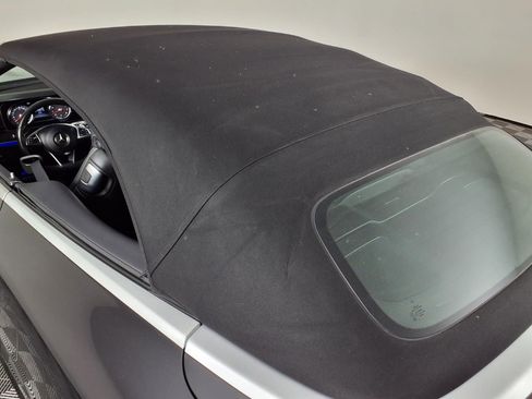 Used 2018 Mercedes-Benz E 400 Cabriolet w/ Premium 2 Package (Q02) image 13