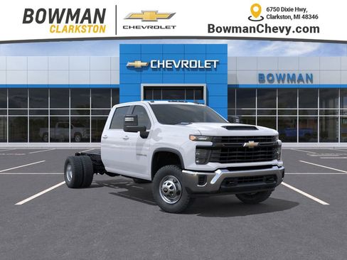New 2025 Chevrolet Silverado 3500 W/T w/ WT Convenience Package AWD/4WD image 1