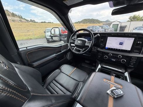 Used 2024 Ford F350 Platinum w/ Tremor Off-Road Package AWD/4WD image 21
