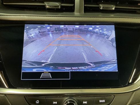 Certified 2022 Buick Encore GX Select w/ Sport Touring Package image 20
