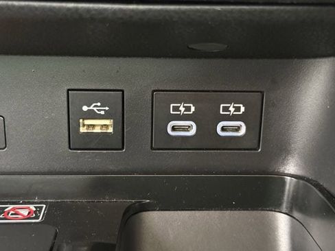 Used 2025 Toyota Camry LE FWD image 23