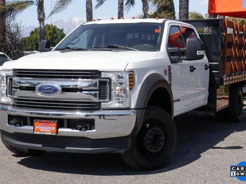 Used 2018 Ford F550 4x4 Crew Cab Super Duty image 4