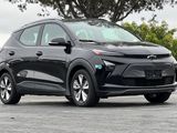 Certified 2022 Chevrolet Bolt EUV LT w/ Convenience Package image 2