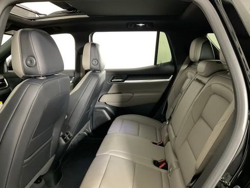 New 2026 GMC Terrain Elevation w/ Elevation Premium Package AWD/4WD image 34