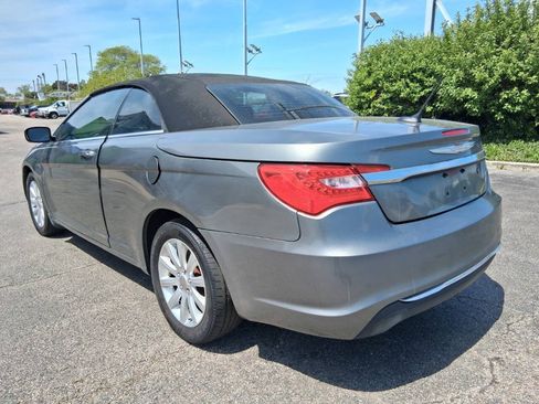 Used 2012 Chrysler 200 Touring FWD image 7