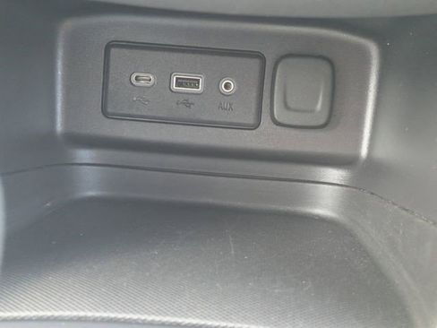 Certified 2024 Chevrolet Equinox LT image 29