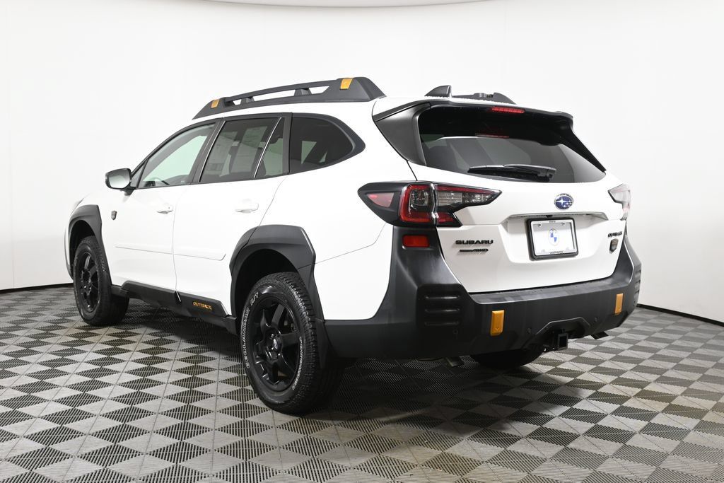 Used 2022 Subaru Outback Wilderness AWD/4WD image 4