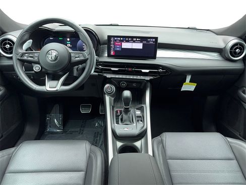 Used 2024 Alfa Romeo Tonale Ti w/ Active Assist Package image 16