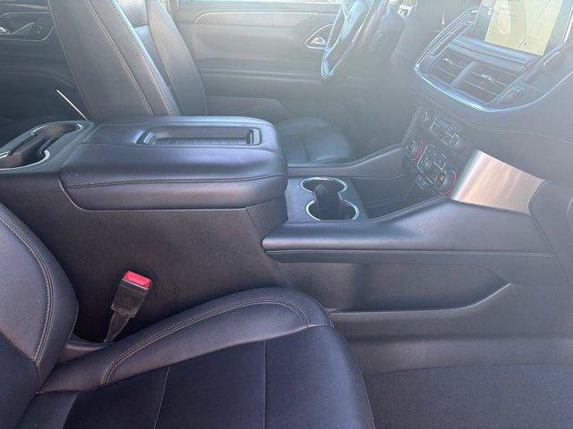 Used 2022 Chevrolet Tahoe Z71 w/ Luxury Package AWD/4WD image 11