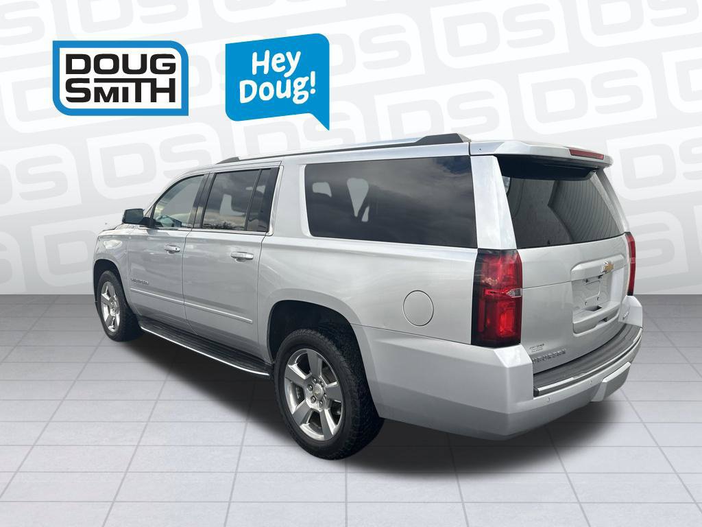 Used 2020 Chevrolet Suburban Premier AWD/4WD image 4