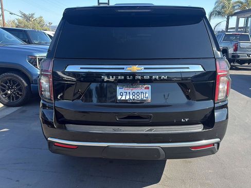 Used 2023 Chevrolet Suburban LT RWD image 5