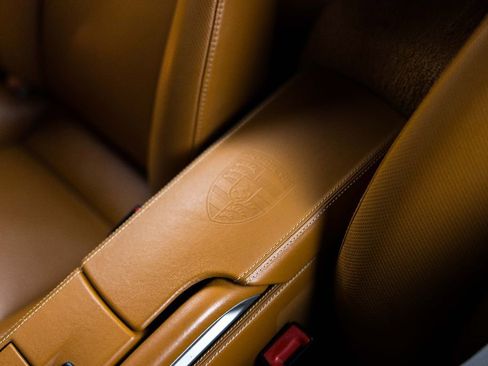 Used 2011 Porsche 911 Turbo S image 38