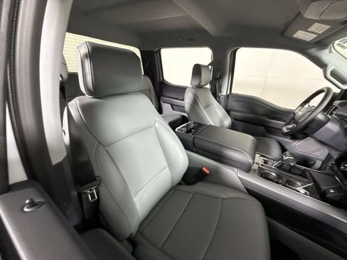 New 2025 Ford F150 Lightning Flash AWD/4WD image 17