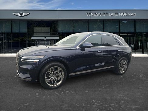 Used 2024 Genesis GV70 2.5T w/ Select Package AWD/4WD image 1