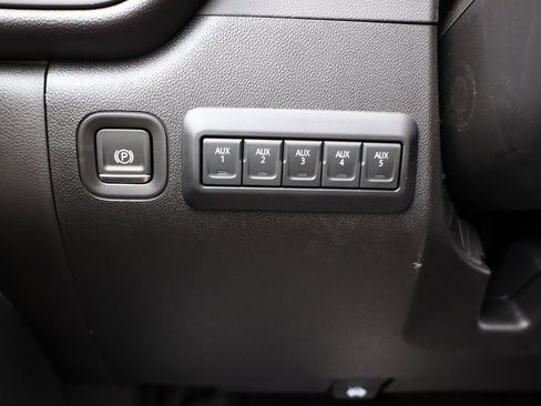 New 2025 Chevrolet Silverado 2500 W/T w/ WT Convenience Package image 15