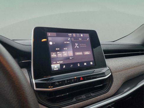 Certified 2022 Jeep Compass Sport image 23