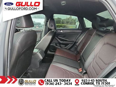 Used 2023 Volkswagen Jetta GLI Autobahn w/ GLI Black Package image 14