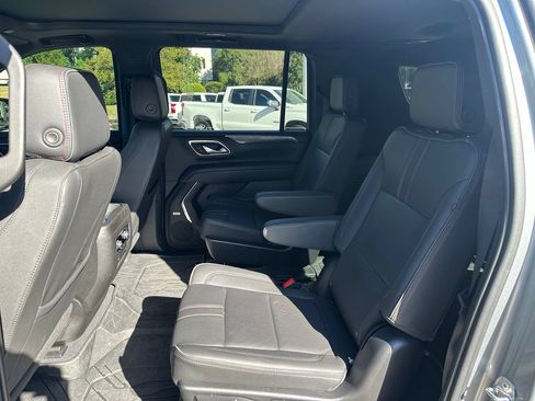 Used 2024 Chevrolet Suburban RST w/ Luxury Package AWD/4WD image 23