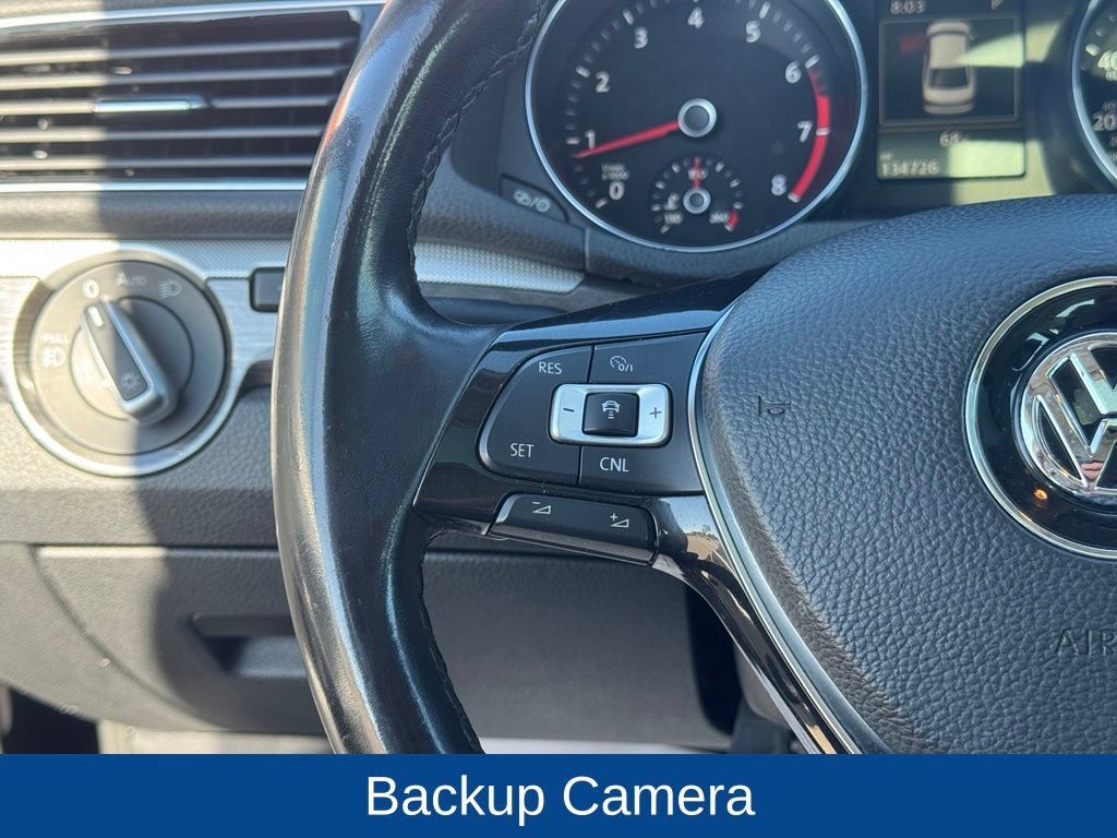 Used 2017 Volkswagen Passat 1.8T SEL Premium FWD image 12
