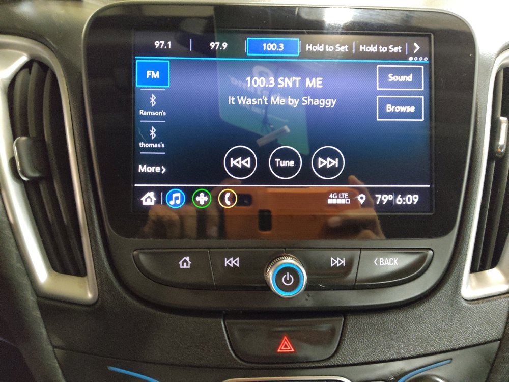 Used 2019 Chevrolet Malibu LS FWD image 25