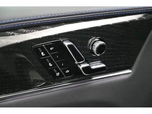 New 2026 Cadillac Escalade IQ Luxury 1 image 23