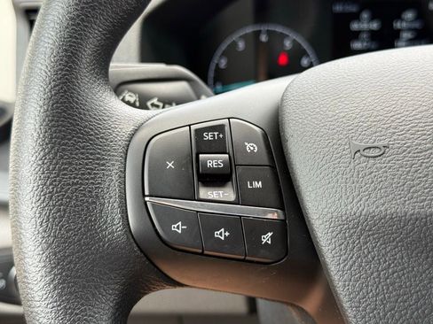 New 2025 Ford Transit 250 148 Medium Roof image 20