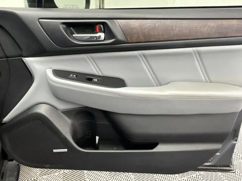 Used 2019 Subaru Outback 2.5i Limited image 15