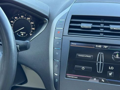 Used 2015 Lincoln MKZ AWD w/ Equipment Group 101A Select image 21