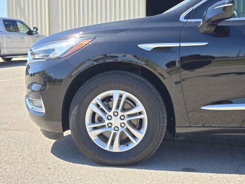 Used 2018 Buick Enclave Premium image 8