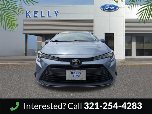Used 2025 Toyota Corolla LE FWD image 3