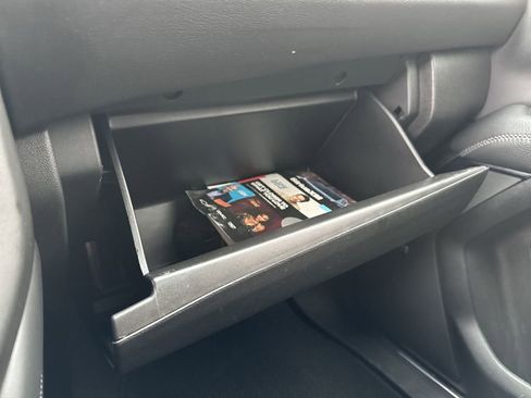 Certified 2025 GMC Yukon Denali image 34