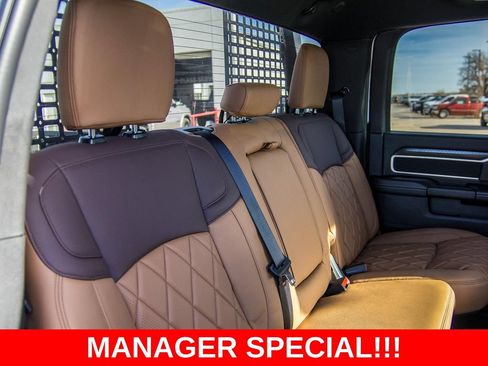 New 2025 RAM 2500 Big Horn AWD/4WD image 37