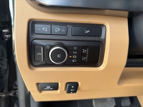 Used 2024 Ford F350 Lariat w/ FX4 Off-Road Package image 17