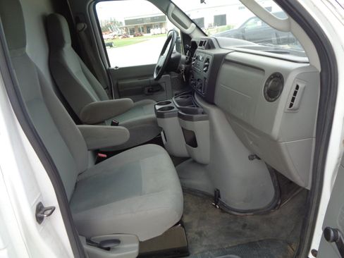 Used 2012 Ford E-350 and Econoline 350 Super Duty w/ Payload Pkg RWD image 9