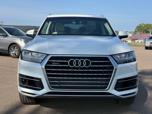 Used 2018 Audi Q7 3.0T Prestige w/ Prestige Package AWD/4WD image 3