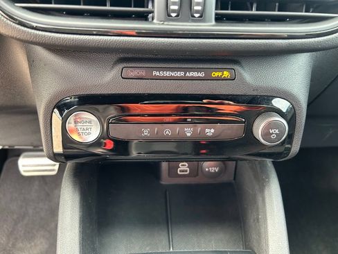 Used 2024 Ford Escape ST-Line w/ Tech Pack #1 AWD/4WD image 16