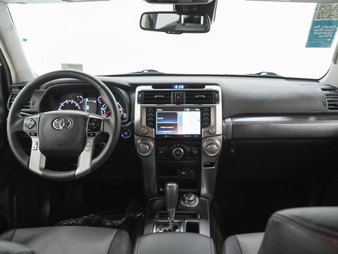 Used 2021 Toyota 4Runner SR5 Premium w/ Moonroof Package AWD/4WD image 13