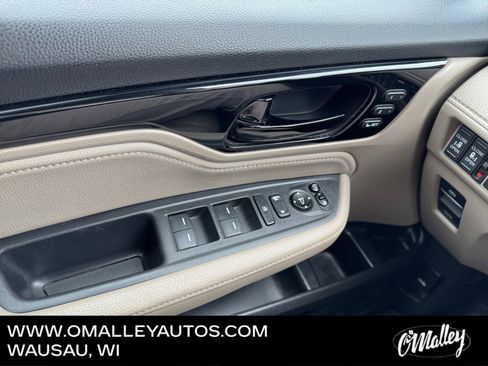 Used 2020 Honda Odyssey Elite image 19