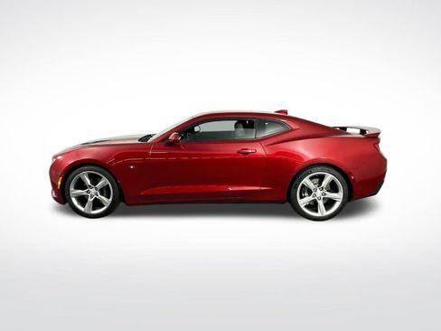 Used 2016 Chevrolet Camaro SS RWD image 5