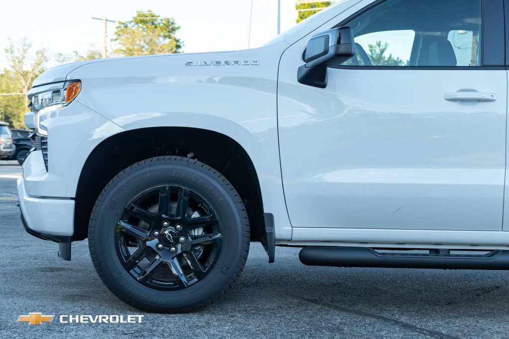 New 2026 Chevrolet Silverado 1500 RST AWD/4WD image 13