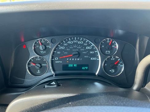 Used 2025 Chevrolet Express 3500 w/ Power Convenience Package image 22