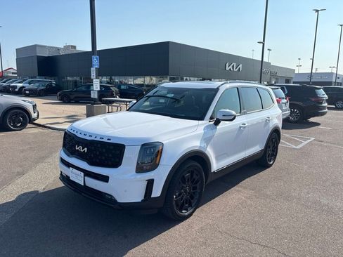 Used 2022 Kia Telluride SX w/ SX Prestige Package AWD/4WD image 1