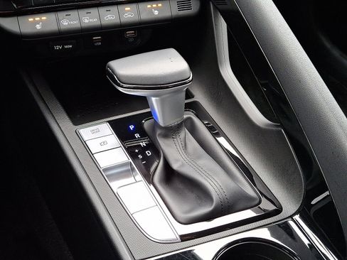 Certified 2023 Hyundai Elantra SEL w/ Convenience Package image 14