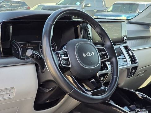 Used 2022 Kia Sorento SX AWD/4WD image 26