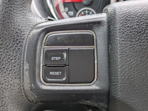 Used 2012 Dodge Grand Caravan SXT FWD image 20