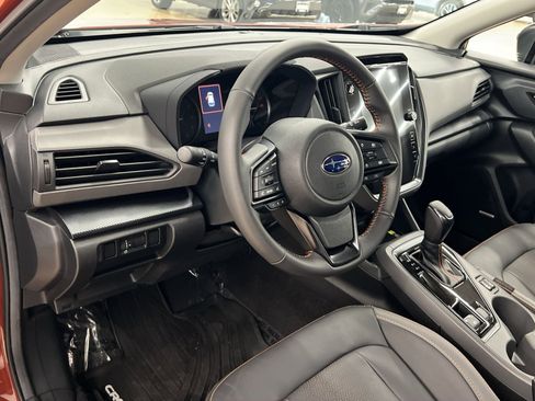 Used 2025 Subaru Crosstrek 2.5i Limited w/ Crosstrek Mirror Package image 18