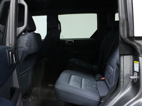 Used 2023 Ford Bronco Heritage Edition image 13