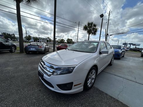 Used 2012 Ford Fusion SE FWD image 6