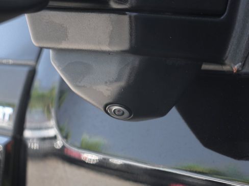 Used 2023 Ford F250 Lariat w/ Black Appearance Package image 49