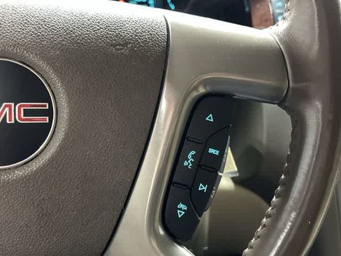 Used 2013 GMC Sierra 1500 SLT w/ SLT Convenience Package AWD/4WD image 18